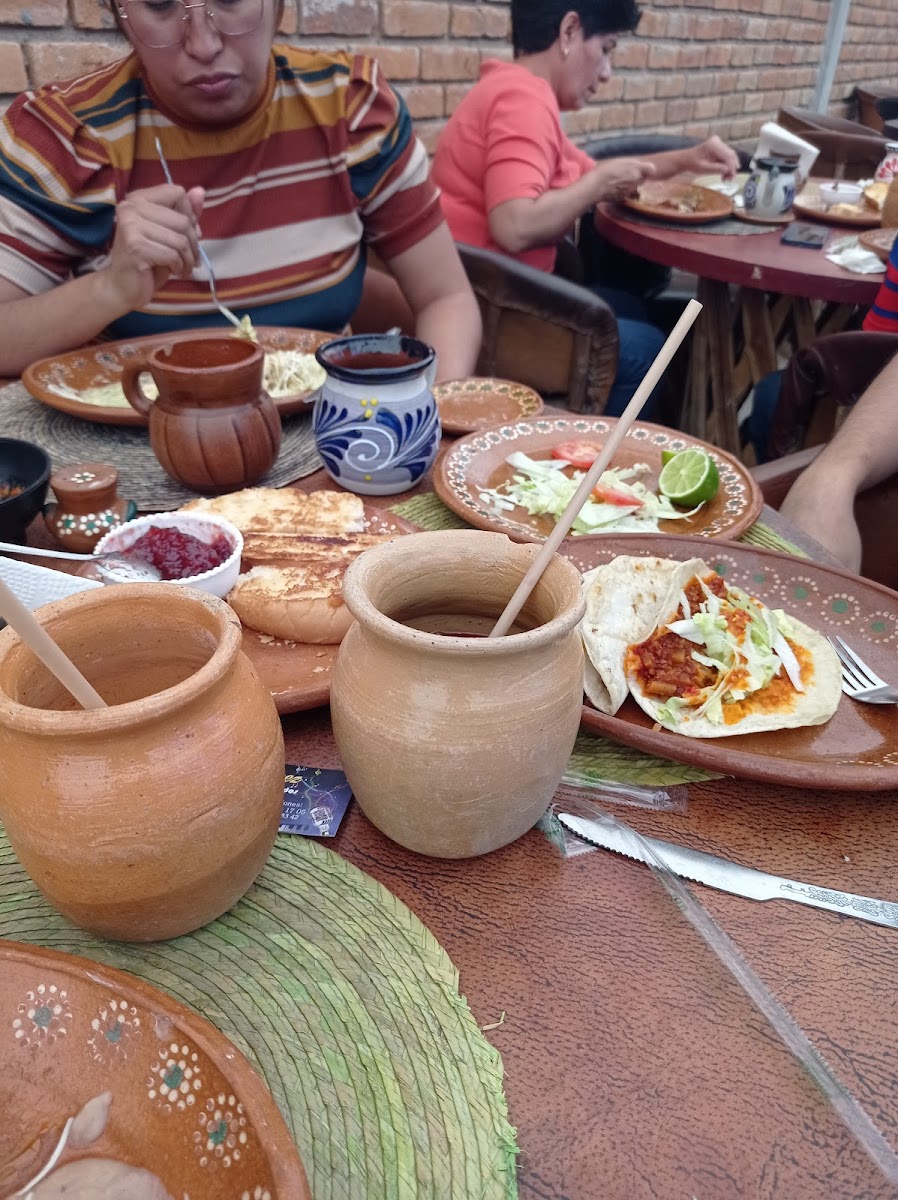 Restaurant El Jardín De Los Canarios Mezquital-8